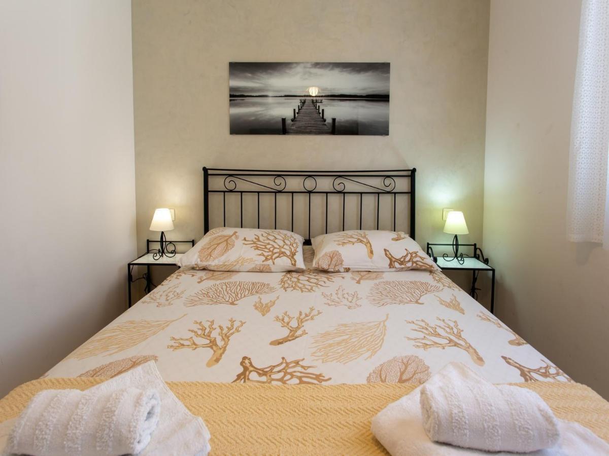 Apartments Aqua トロギール エクステリア 写真