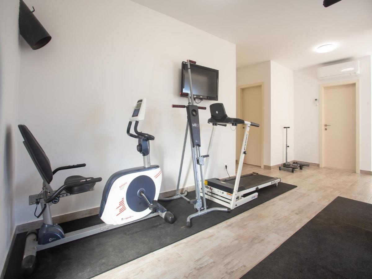 Apartments Aqua トロギール エクステリア 写真