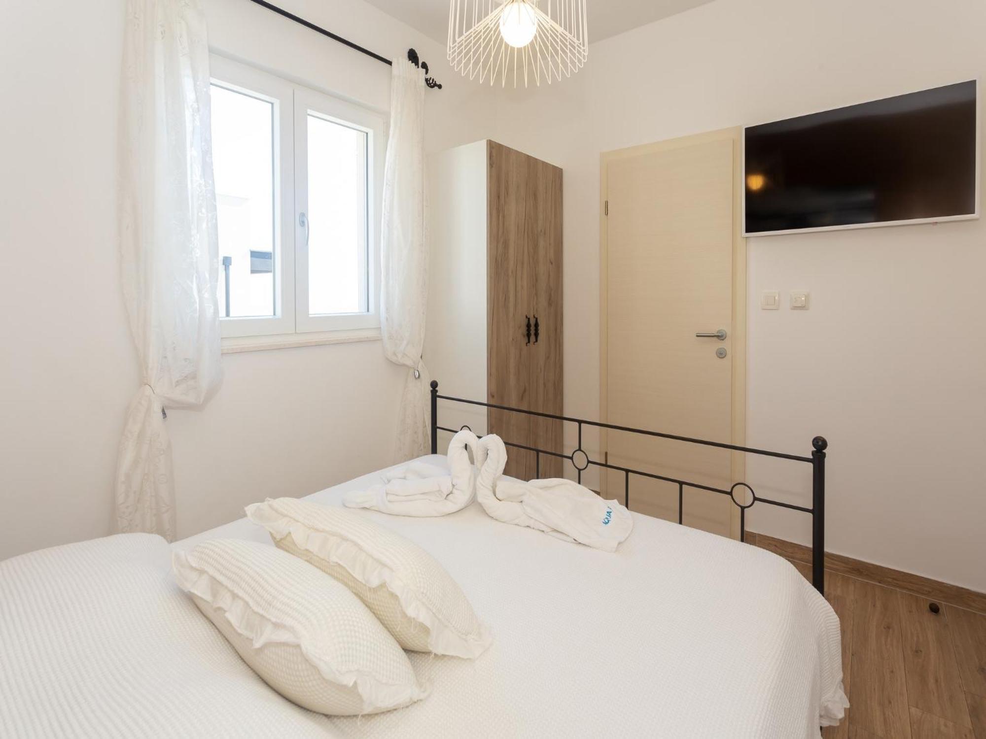 Apartments Aqua トロギール 部屋 写真